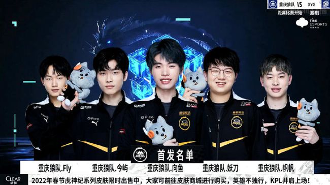 在向他敞开